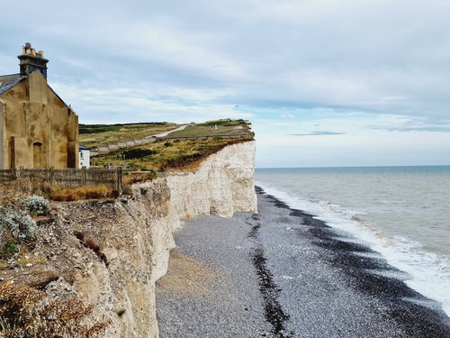 Seven Sisters Cliff